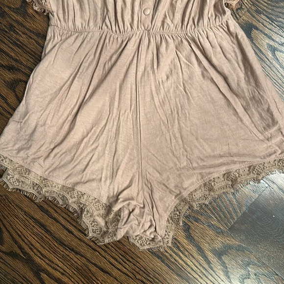 Lspace romper - Picture 4 of 4